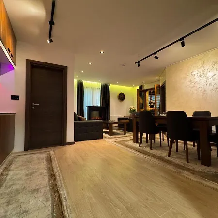 Ice Dream Aparthotel