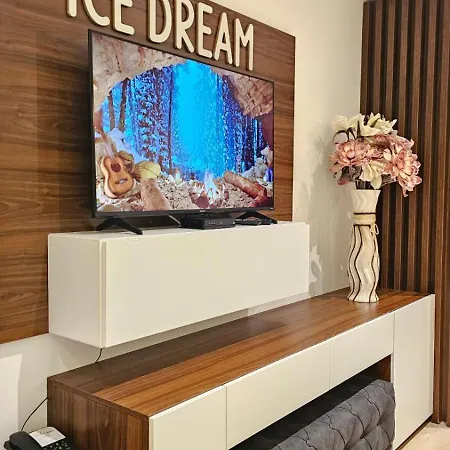 Ice Dream מלון דירות